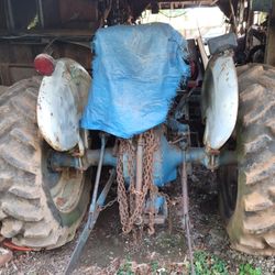 1960 Ford Tractor 