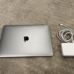2020 Apple M1 13” MacBook Pro 