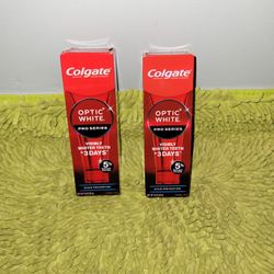 2 Colgate Optic White 3oz