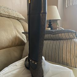 Michael Kors Boots Never Worn