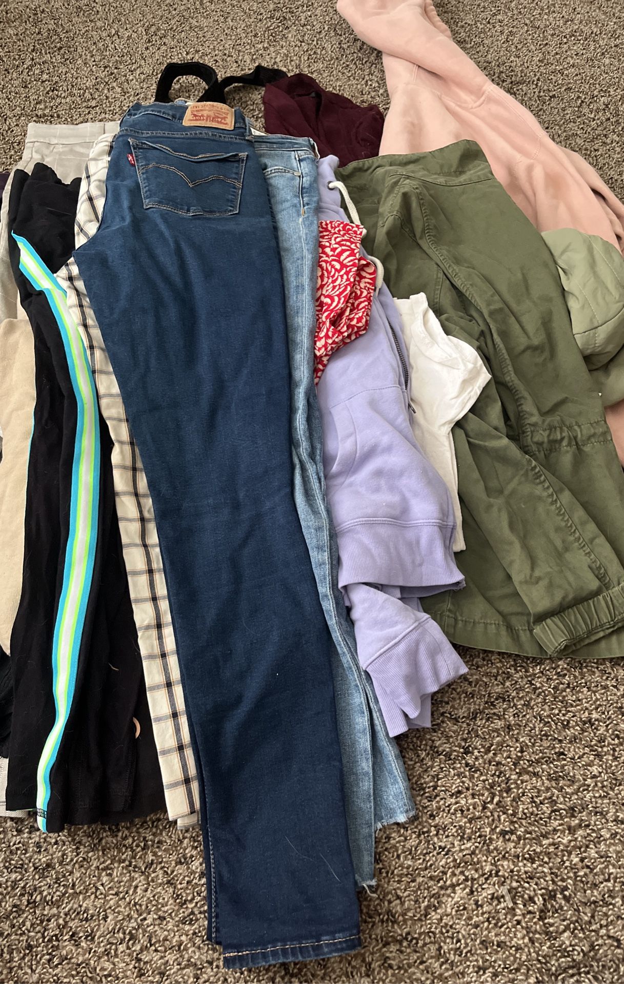 Women’s/teens Clothing