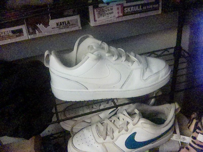 This Shoe Is A Size 7 Who Ever Want It Just Ask 