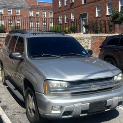 2005 Chevy Trailblazer Fully Loaded