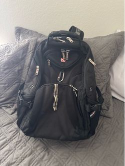 Swissgear 1900 Scansmart Laptop Backpack