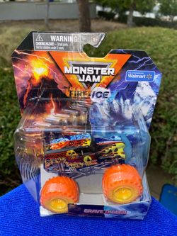 Monster Jam Fire & Ice Grave Digger