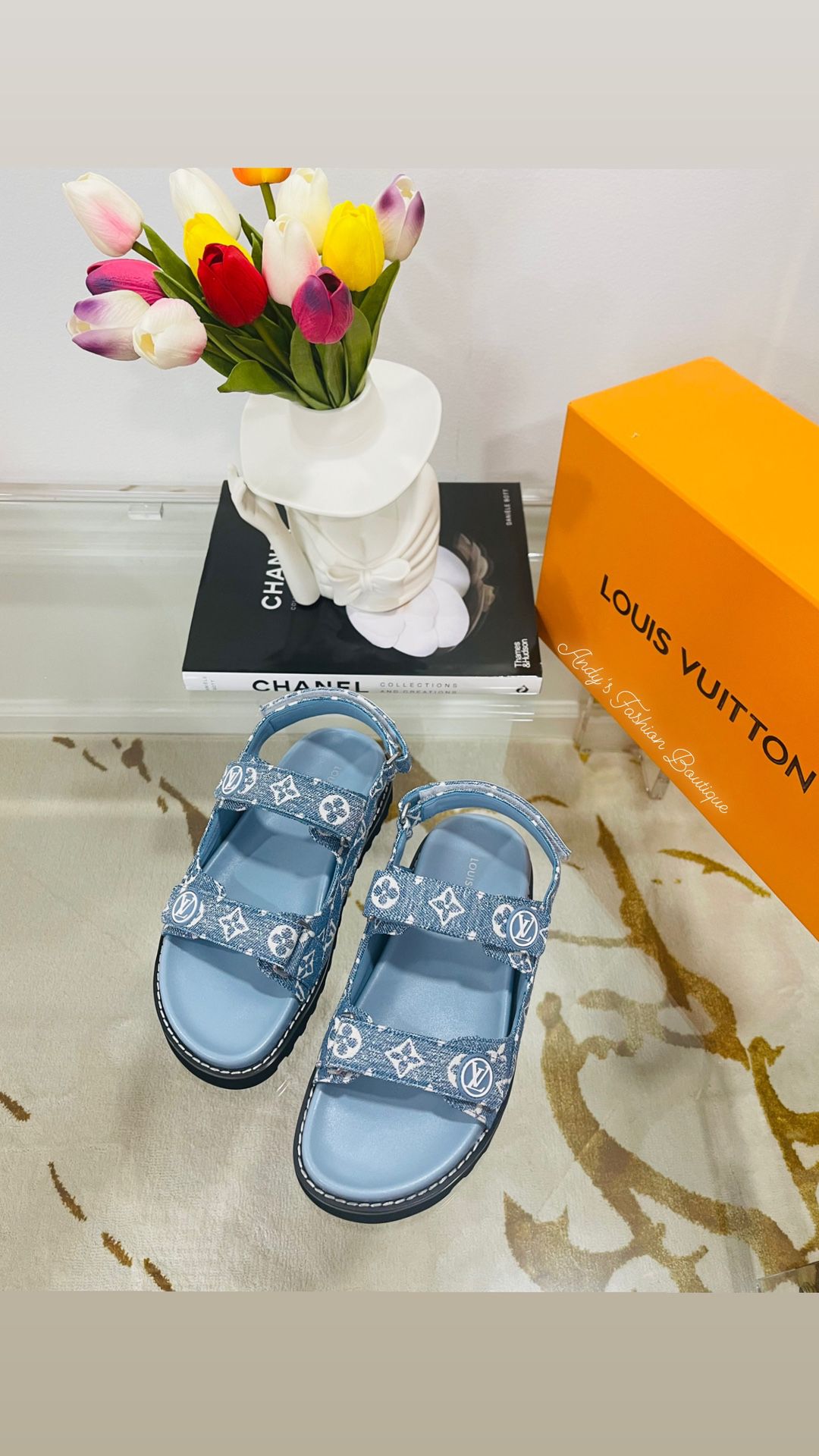 Louis Vuitton Sandals for Sale in Irving, TX - OfferUp