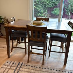 4 Chair island Style Hard Wood With Tile Top Dinning table 