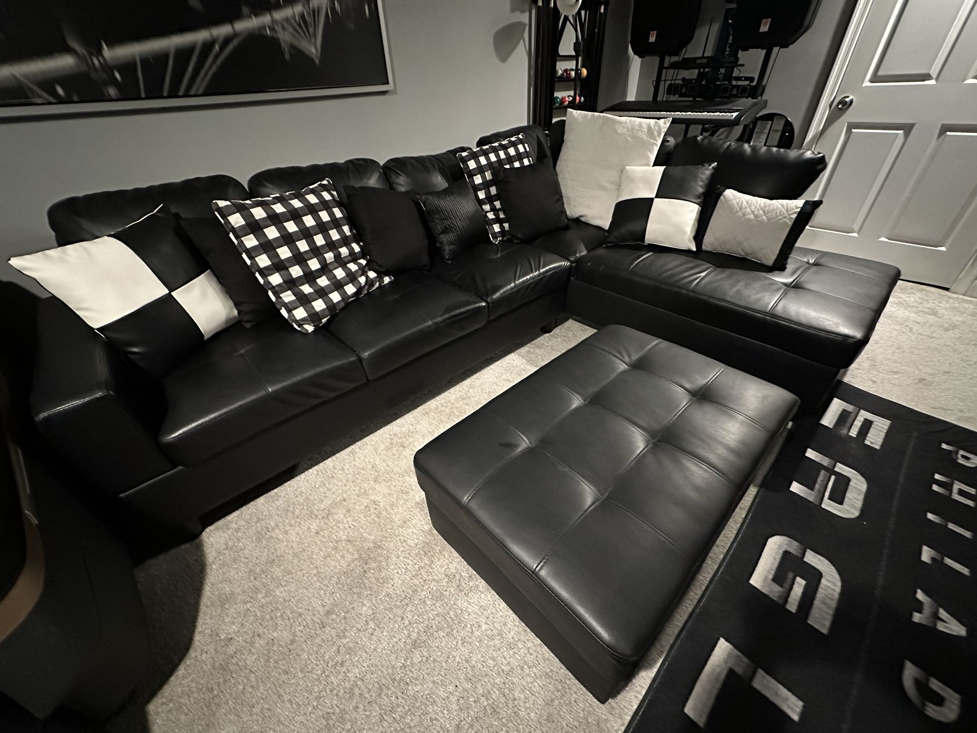 Leather Sectional & Ottoman 