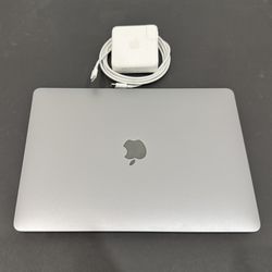 MacBook Pro 13.3" Laptop - M2 chip - 24GB Memory - 1TB SSD - Silver (Like New)