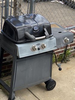 Very nice Barbecue grill