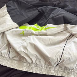 nike windbreaker 