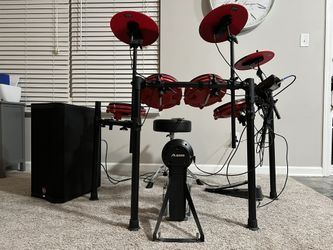 Alesis Nitro Electronic Drum Kit Model DM7X With Harbinger Speaker