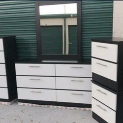 Dresser With Mirror, Chest And Two Nightstands 🌌 Comoda Con Espejo, Gavetero Y Dos Mesitas De Noche 🌌