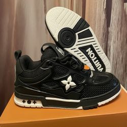 Louis Vuitton Stake Black 