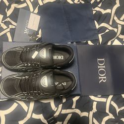 Black Dior B30s