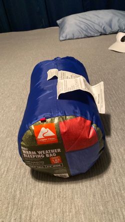 Ozark Trail Kids Warm Weather Sleeping Bag Blue Red Lightweight Camping Outdoor 5’4”
