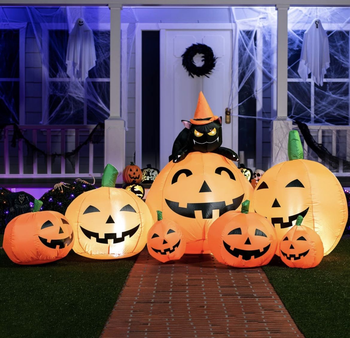 Halloween Inflatable Decoration 7 FT Long Inflatable 7 Pumpkins Patch Lanterns with Black Cat with Build-in LEDs Blow Up Inflatables for Halloween Tre