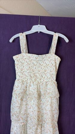 Pretty prairie tiered dress medium
