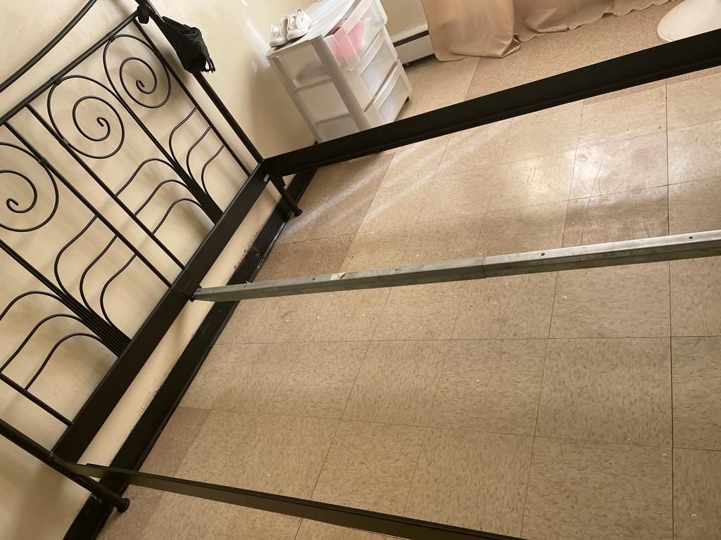 Queen Metal Bed Frame