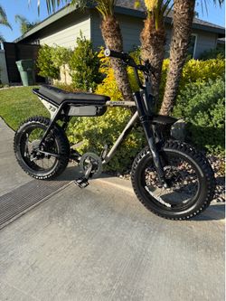 Super 73 Z-Adventure Sandstorm (318 Miles) ——NO TRADES—-