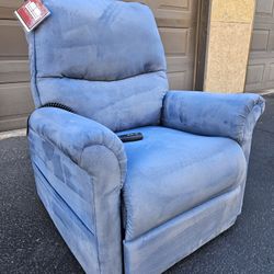PRIDE POWER LIFT CHAIR