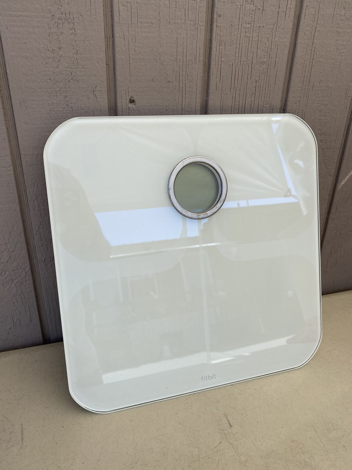 Fitbit Aria WiFi Smart Scale