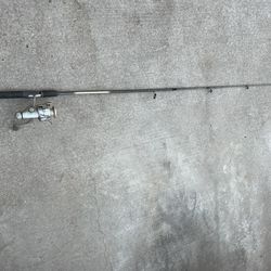 Abu Garcia Renegade Silver Series 6'0" Medium Action Fishing Rod Reel Combo