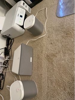 Sonos Speaker Bundle – 2 Play:1 + 1 Play:3 Wireless Speakers