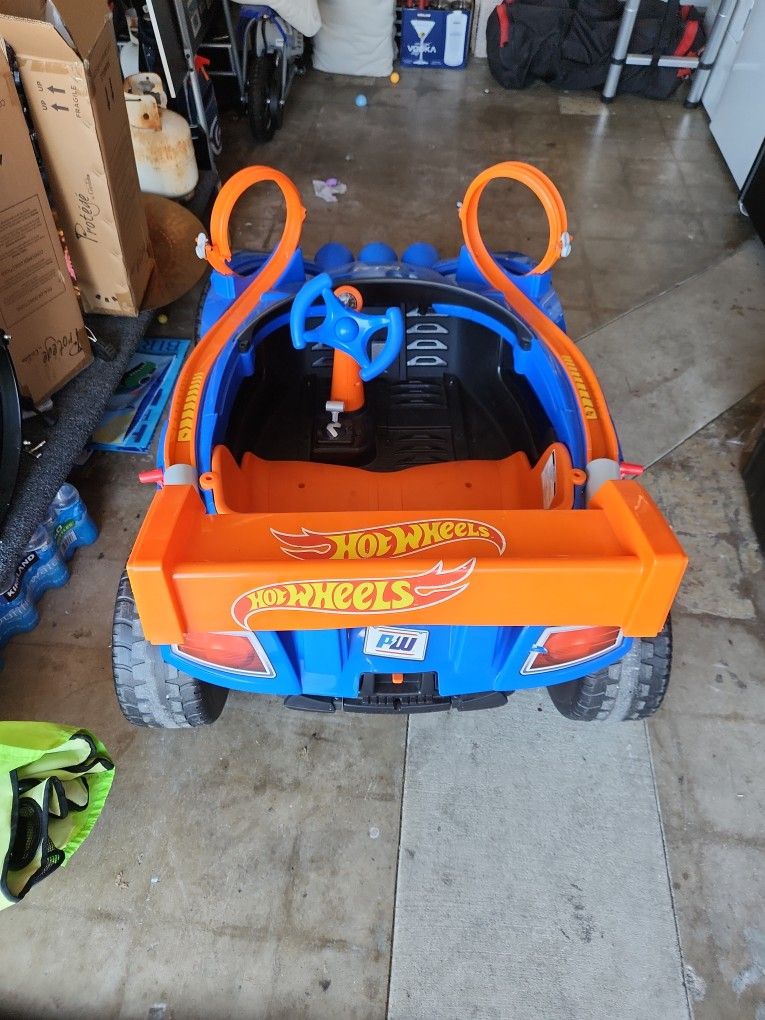 Power Wheel Dune Buggy With 2 Car Loops