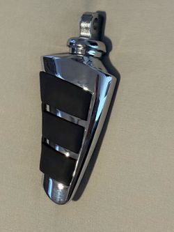 Kuryakyn Footpegs Spear Style for Harley Davidson Brand New
