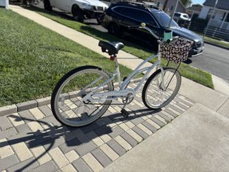 Electra Beach Cruiser With Front Basket