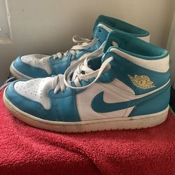 Blue air Jordan 1 sz 12 DQ8426-400