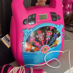 Trolls Kareoke