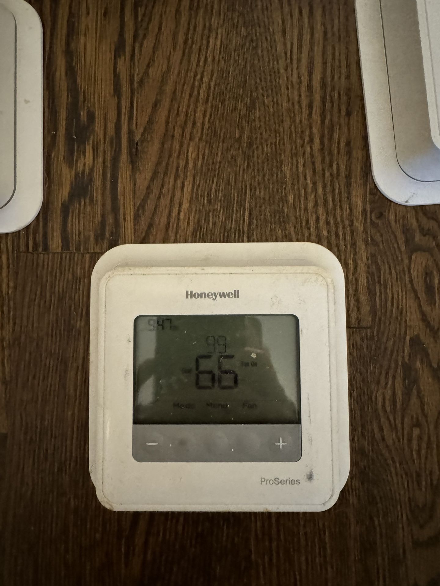 Honeywell pro series Thermostat 
