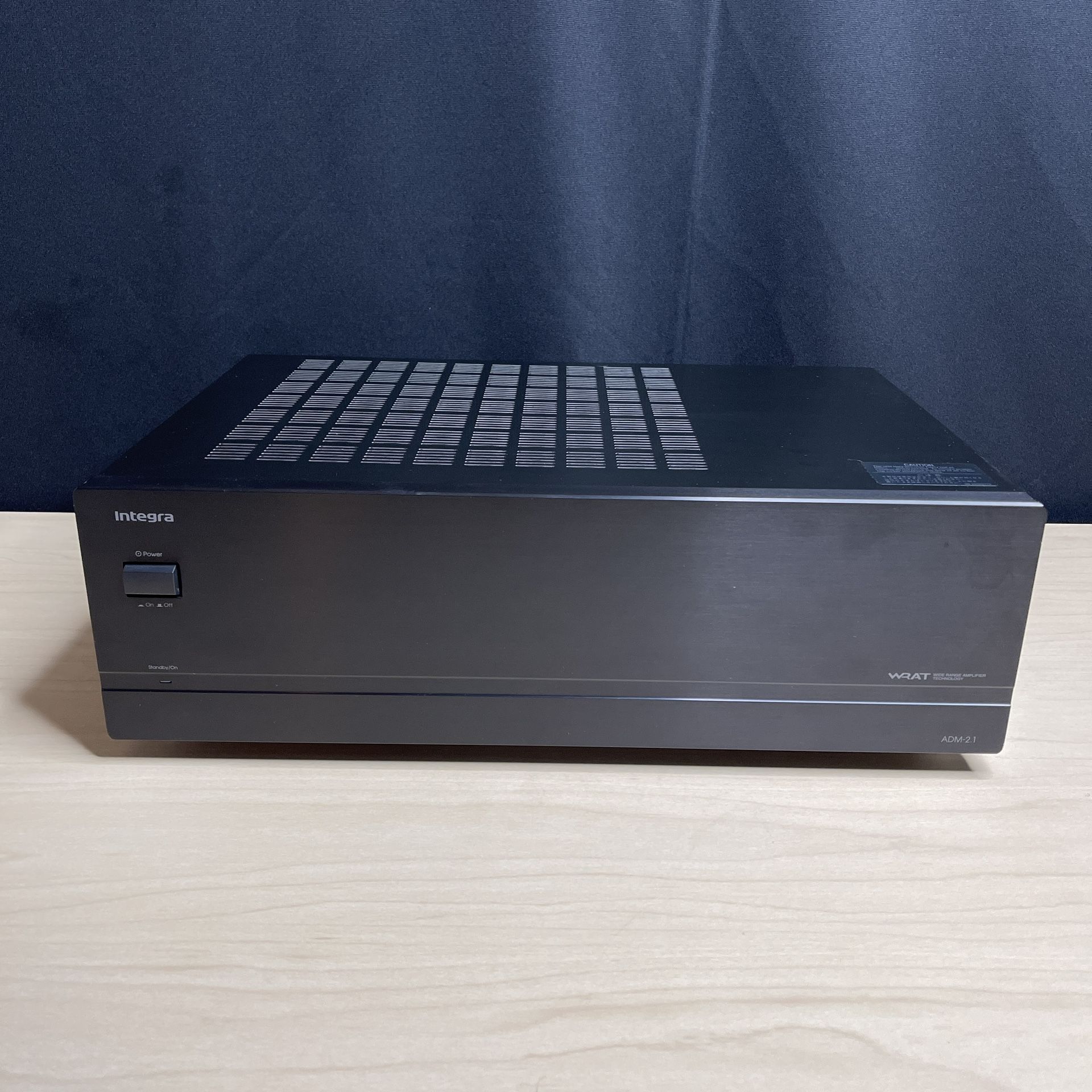 Integra ADM-2.1 WRAT Stereo Power Amplifier 2 Channels 100W/Ch.