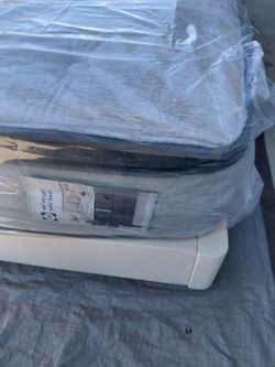 Brand New King Size Sealy Pillowtop Mattress Included Box Spring.