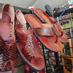 Mexicana Shoes. Leather Crafts. 