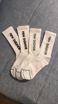 New Balance White Crew  Socks medium 4 pk