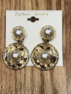 Vintage Gold & Pearl Disk Earrings