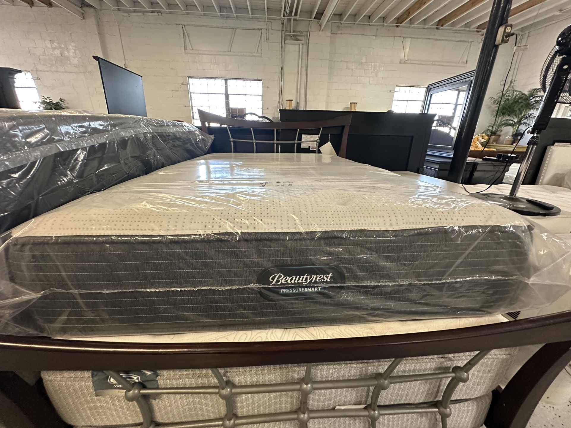 Full Size Mattress 🚚we can deliver🚚