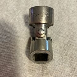 S-K SWIVEL SOCKET - $5