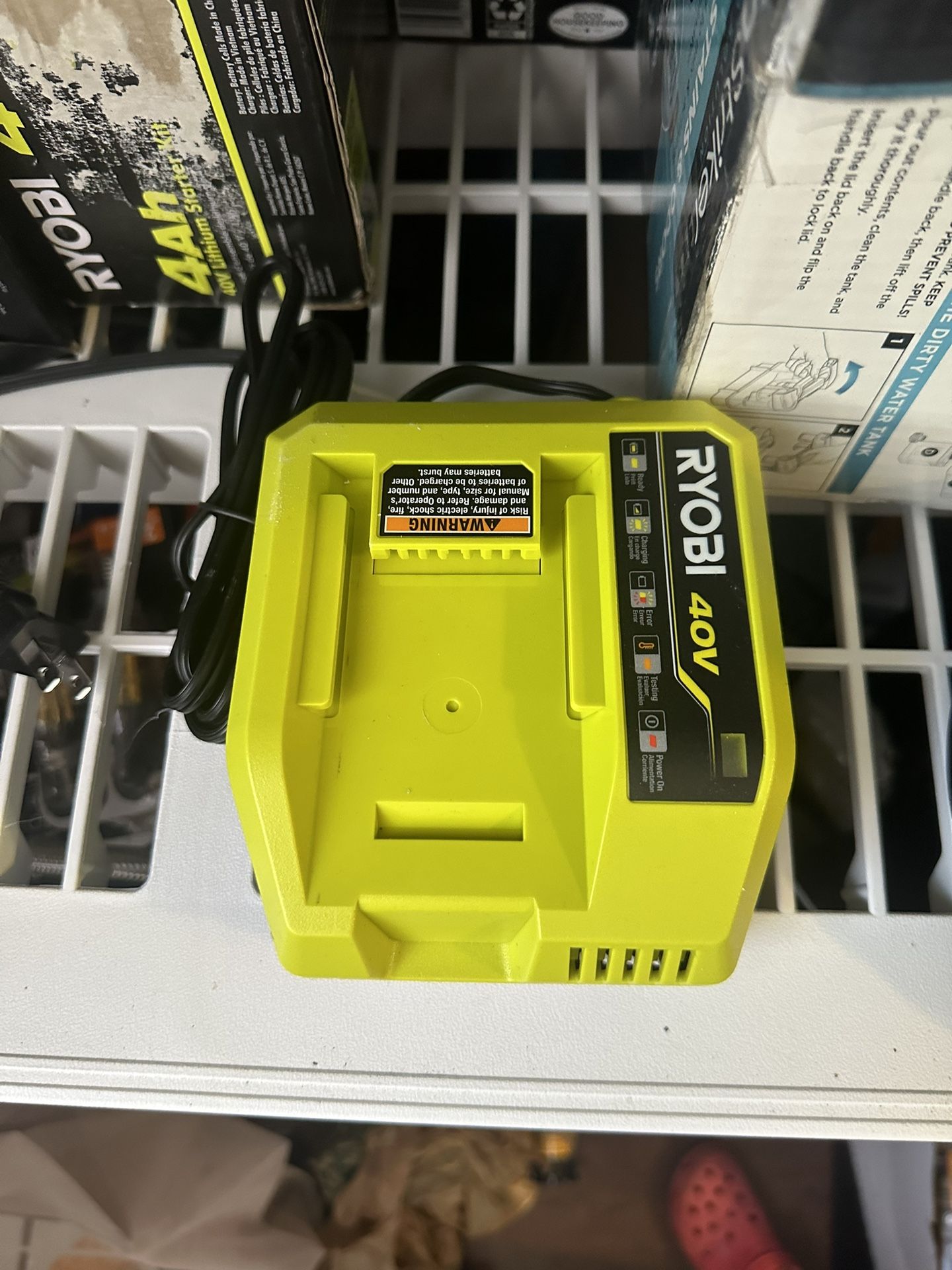 Ryobi Charger
