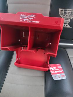 Milwaukee Packout Tool Station