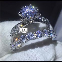 New 18k White Gold Wedding Ring Set 