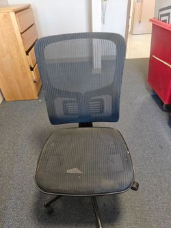 Office chair 💺
