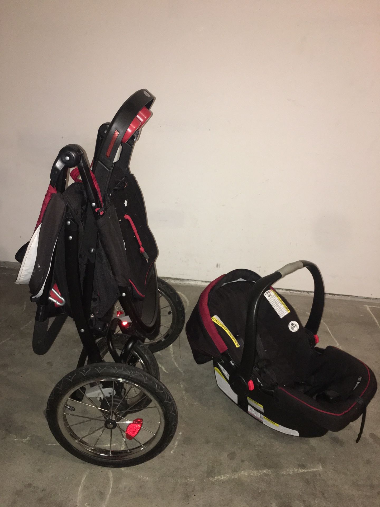Graco stroller, baby car seat and base and walker