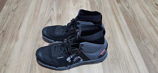 Adidas 5.10 Trailcross Mid Size 9.5