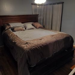 King Bed Frame w/ Storage Drawers – Solid Wood / Dark Finish/ Mattress & Box Springs