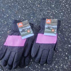 Snow Gloves Yourh Size S/M NEW $12 EACH