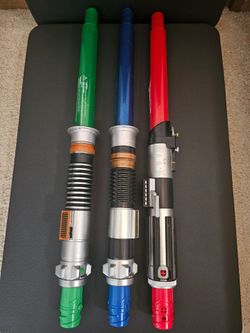 HASBRO Electronic Lightsaber
